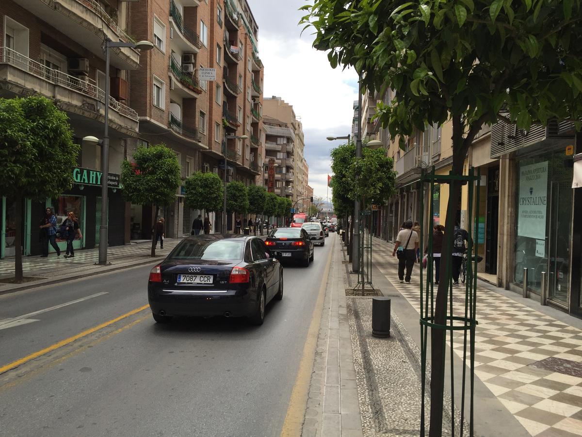 Piso En Calle Recogidas Granada Buitenkant foto