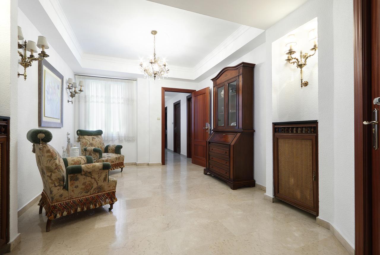 Piso En Calle Recogidas Granada Buitenkant foto