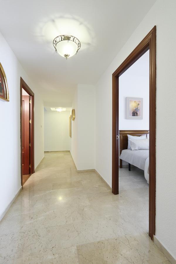Piso En Calle Recogidas Granada Buitenkant foto